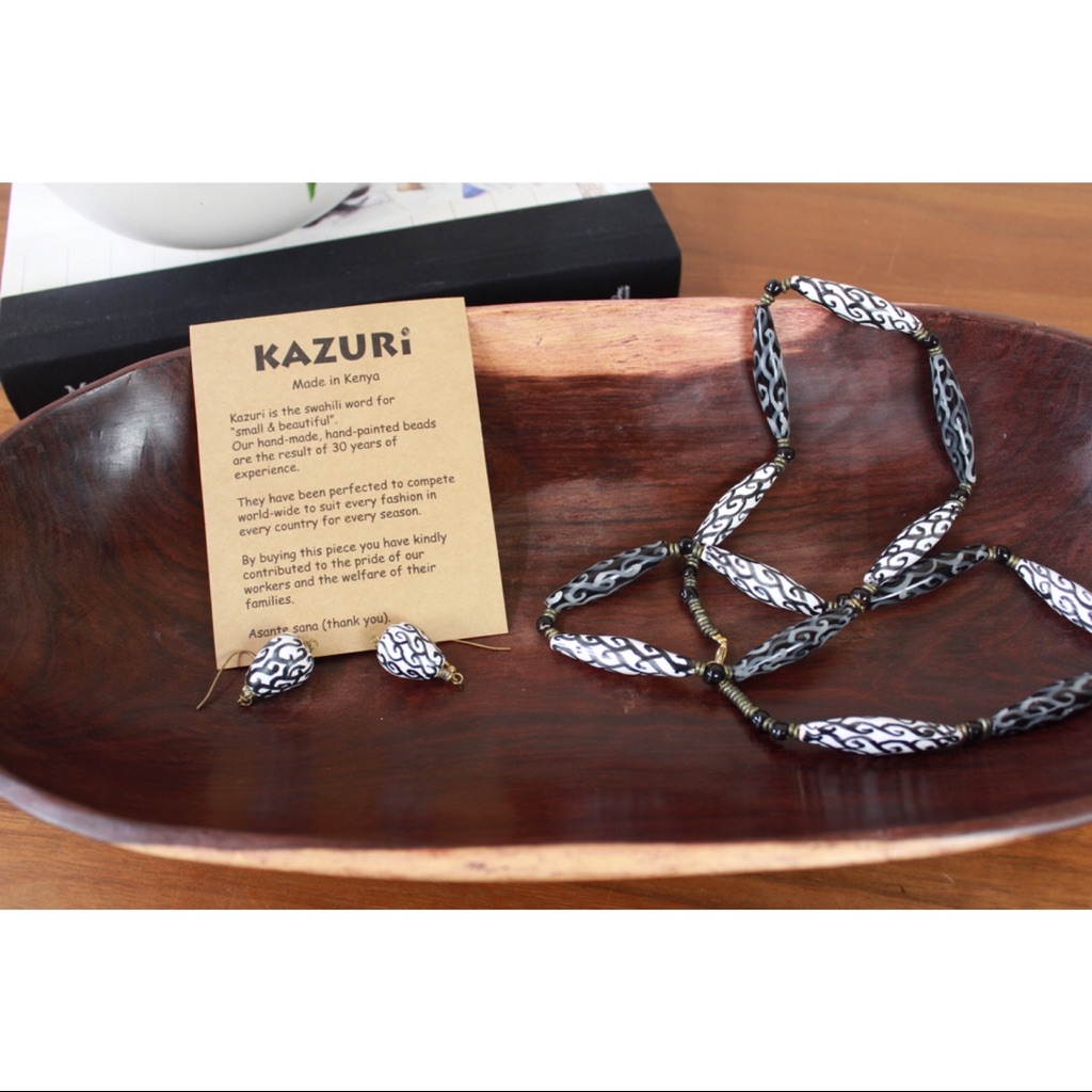 Kazuri Hand Painted Bead Necklace & Earrings Nwot